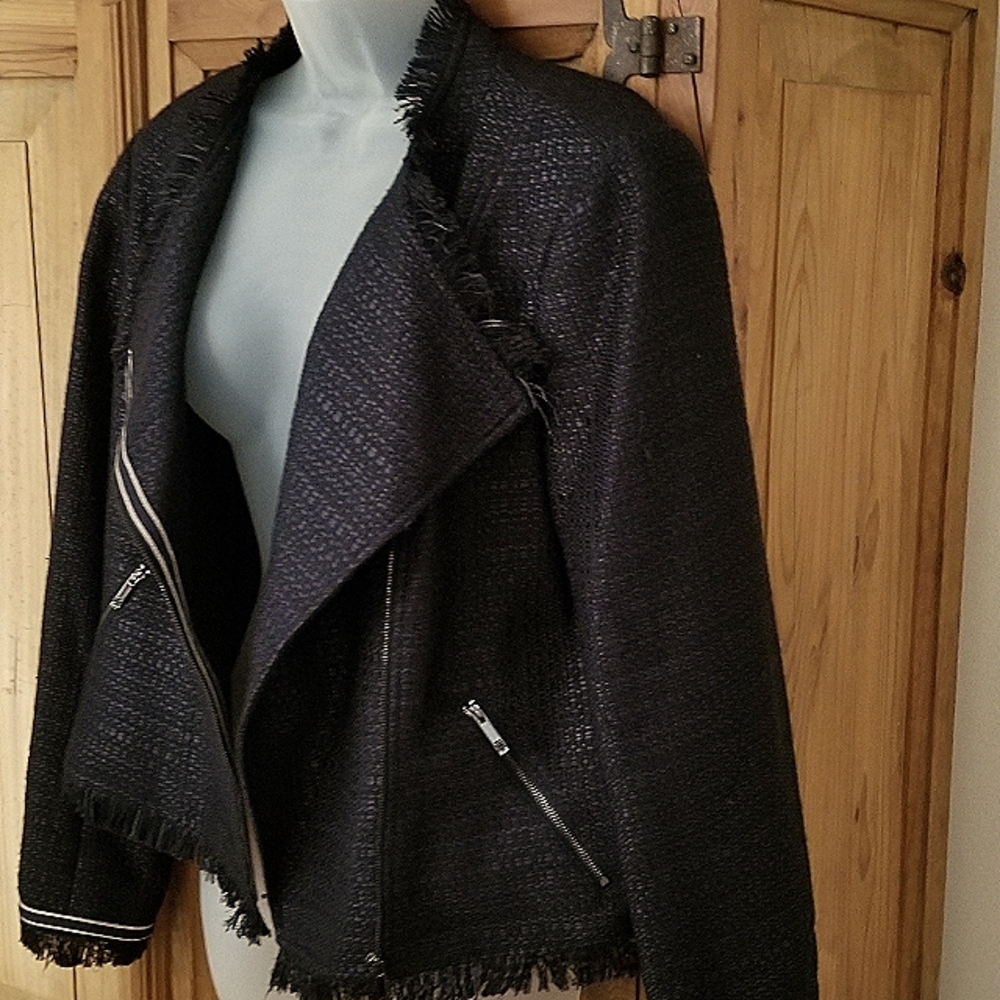 Tommy Hilfiger blazer. Size 14.